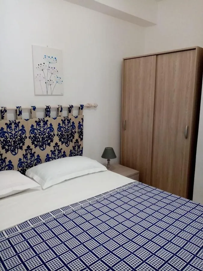 Apartment Bnbook Ustica Mia Isola di Ustica